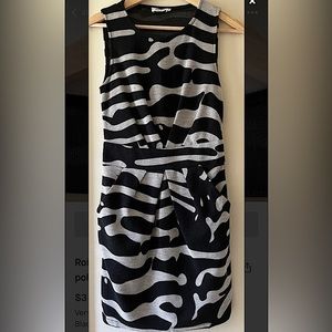 MOLLY BRACKEN sleeveless dress